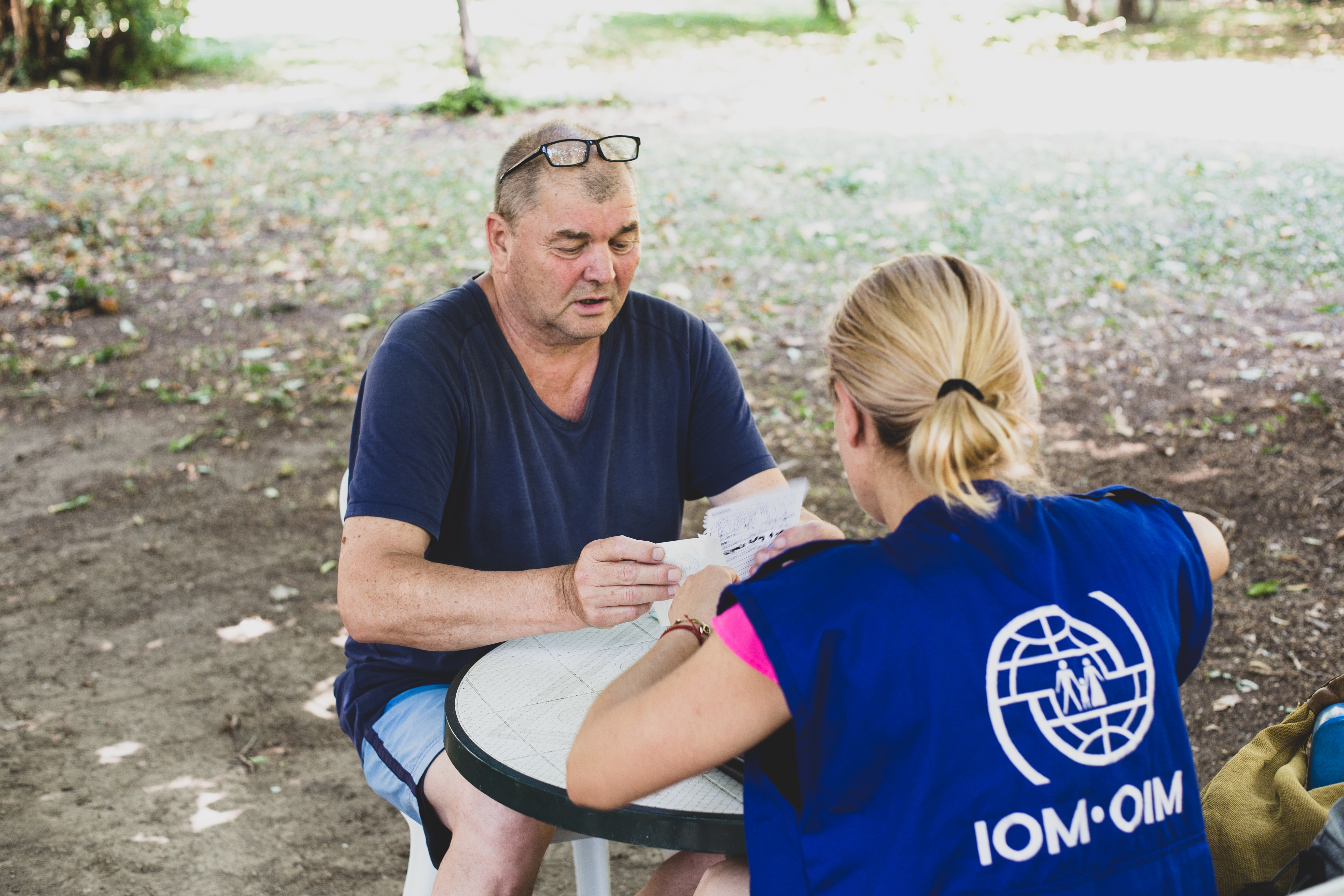 IOM staff assisting vulnerable individuals in Varna region