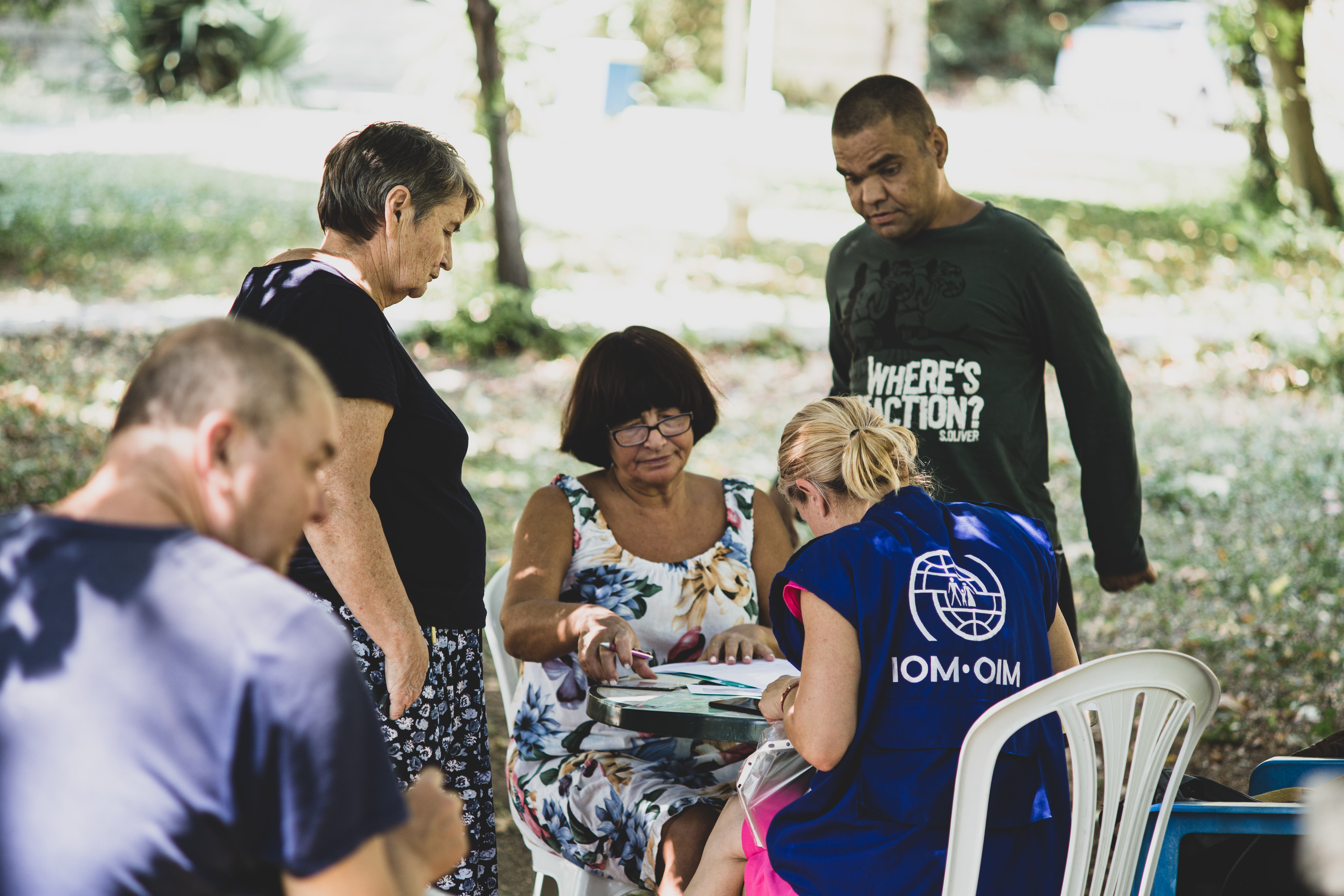 IOM staff assisting vulnerable individuals in Varna region